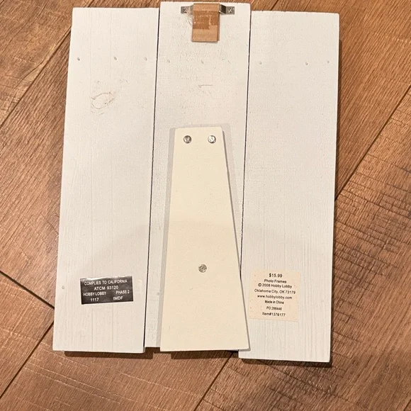 Hobby Lobby Rustic White Picture Frame - Picture 3 of 4